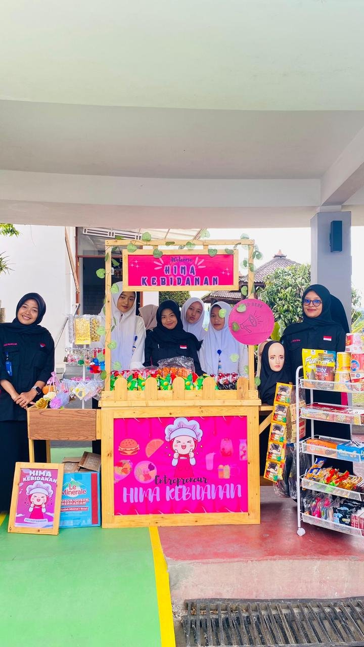 Kegiatan Kemahasiswaan Kebidanan